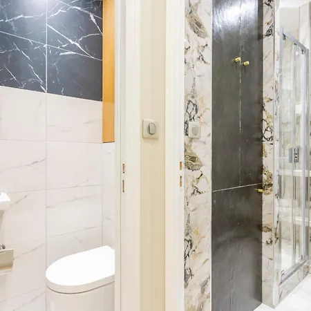 Merveil -luxury -champs Elysees-haussmann Ii Apartment *
